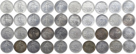 Lot 20 pièces 50 centimes argent Semeuse

1898 - 2 exemplaires : SPL, nettoyée et SPL
1899 - SUP+
1900 - SUP, nettoyée
1902 - SUP
1904 - SUP
1906 - SU...