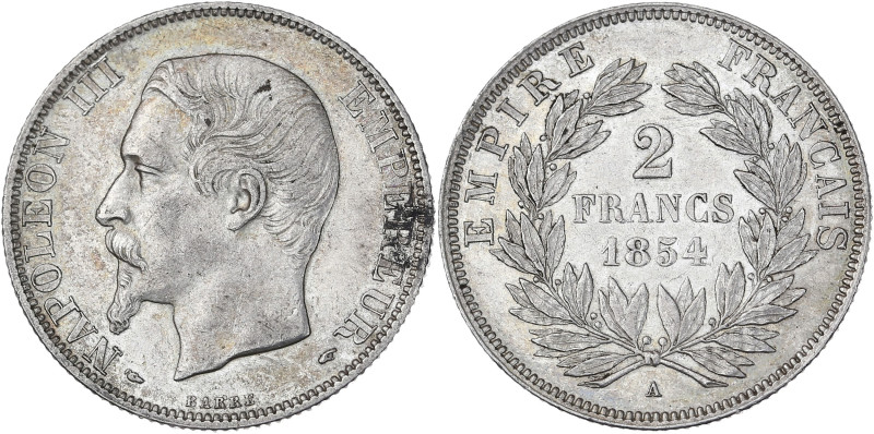 Napoléon III tête nue - 2 francs 1854 A (Paris)

Argent - 10,02 grs - 27 mm
F.26...