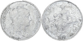 Daniel-Dupuis - Essai 5 centimes 1908

Aluminium - 2,00 grs - 25 mm
GEM.14.18
SUP à SPL

Rare ! Le Gadoury des Essais Monétaires estime à 300 le nombr...