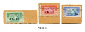 BANKNOTEN. Elfenbeinküste. Gouvernement General de l’ Afrique Occidentale Française. Briefmarkengeld (Überdrucke). Lot. 5 Centimes o. J. (1920). 10 Ce...
