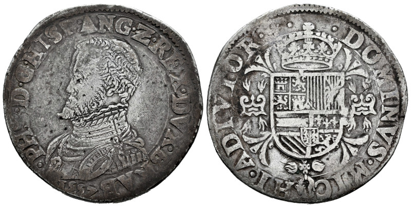 Philip II (1556-1598). 1 escudo felipe. 1557. Antwerpen. (Tauler-1118). (Vanhoud...