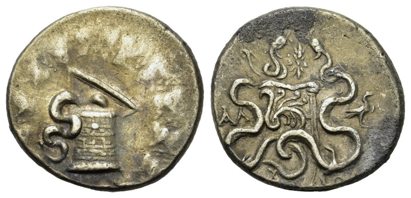 Lydia. Tralles. (Circa 166-67 BC). AR Tetradrachm Cistophoric standart (27,2mm, ...