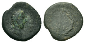 Commodus (177-192). Macedon, Pella. Æ (21mm, 5,65g). Laureate head of Commodus r. R/ Laurel wreath with small eagle(?) between wreath ends AMNG 31. RP...