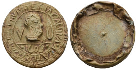 PB Theriac Capsule Seal. Italy, Venice (c. 17th century). Imitating the Alla testa d'oro pharmacy.
Obv: TEPIACA EWNA ACA TESTA CIOPO IN VHVRT (sic), ...