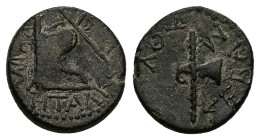 Kings of Thrace. Rhoemetalkes I, with Augustus, Circa 11 BC-AD 12. AE. 2.71 g. 14.88 mm.
Obv: ΣΕΒΑΣΤΟΥ. Fasces
Rev: ΒΑ ΡΟΙΜΗΤΑΛΚΟΥ. Sella curulis and ...