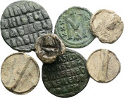 Lot of 7 unclassified
See picture.
LOT SOLD AS IS, NO RETURNS.
