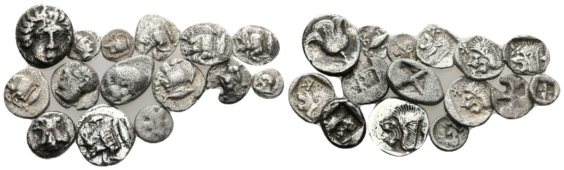 Lot of 15 unclassified
See picture.
LOT SOLD AS IS, NO RETURNS.