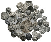 Lot of 42 unclassified
See picture.
LOT SOLD AS IS, NO RETURNS.