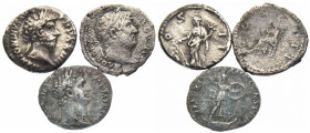 Lot of 3 unclassified
See picture.
LOT SOLD AS IS, NO RETURNS.