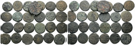 Lot of 25 unclassified
See picture.
LOT SOLD AS IS, NO RETURNS.