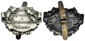 MEDAGLIE ITALIANE – REGNO D’ITALIA – VITTORIO EMANUELE III (1900-1945), MILANO, Distintivo della Società Sportiva Forza e Coraggio Milano. Dimensioni ...