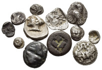 Monete antiche. Lotto di 12 monete da catalogare. Ag - frazioni. Grecia antica. Ancient Greek coins - AR fractions. MB-BB Monete di lecita provenienza...