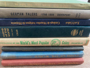 Lotto di 8 libri numismatici. SPAZIANI TESTA - DAVENPORT - CALICO' - CRAIG - REINFELD - FRISIONE - RAYMOND. Buono stato