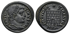 Constantine I (307/310-337). Æ Follis (18mm, 3.2 g). Nicomedia, 325-326. Laureate head r. R/ Camp gate with two turrets, six stone layers, and open do...
