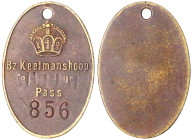 Münzen der Kolonien und Nebengebiete
Deutsch-Südwestafrika
Passmarke Nr. 856 Bz. Keetmanshoop, getilgtes "Tecklenburg". Bronze, 51 x 35 mm. sehr sch...