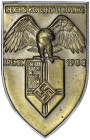 Münzen der Kolonien und Nebengebiete
Allgemein
Messing-Tagungsabzeichen 1938. Reichskolonialtagung Bremen. 26 x 41 mm. vorzüglich. Tieste 38-01.