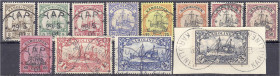 Briefmarken/Briefe/Postkarten der Kolonien und Nebengebiete
Karolinen
3 Pf. - 3 M. Freimarken 1900/1910, kompletter Satz bis auf die 5 M. in gestemp...
