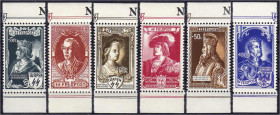 Briefmarken/Briefe/Postkarten der Kolonien und Nebengebiete
Spenden/Vignetten/Private Ausgaben 1939/1945
5 Fr. - 100 Fr. Kaiserbildnisse 1943, kompl...