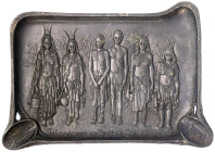 Varia-Kolonien und Nebengebiete
Deutsch-Südwestafrika
Zink-Ascher. Erinnerung an Deutsch-S.W.-Afrika. Darstellung von 6 Stammesangehörigen der Herer...