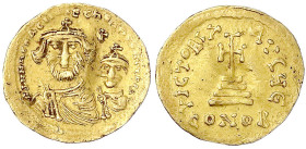 Byzantinische Goldmünzen
Kaiserreich
Heraclius, 610-641
Solidus 613/641, Constantinopel, 5. Offizin. Brb. Heraclius und Heraclius Constantin v.v./ ...