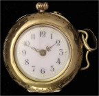Uhren aus Gold
Taschenuhren
Damentaschenuhr Gelbgold 585/1000 vor 1934. Hersteller SF (Galvanex, La Chaux-de-Fonds). Mit deutschem Importstempel. Zy...