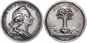 Ausländische Münzen und Medaillen
Dänemark
Frederik V., 1746-1766
Silbermedaille o.J. von M. G. Arbien. Preis der Kunstakademie. Brb. n.r./Palme in...