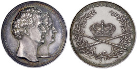 Ausländische Münzen und Medaillen
Dänemark
Christian VIII., 1839-1848
Silbermedaille 1840, von Christensen. Auf die Hochzeit mit Caroline Amalie. 4...