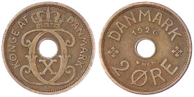 Ausländische Münzen und Medaillen
Dänemark
Christian X., 1912-1947
2 Öre 1926. gutes sehr schön, selten. Krause/Mishler 727.1.
