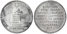 Altdeutsche Münzen und Medaillen
Regensburg-Stadt
1/2 Feinsilbertaler 1763, von J. Busch u. J. Körnlein, der Regensburger Stahlschützengesellschaft,...