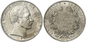 Altdeutsche Münzen und Medaillen
Schaumburg-Lippe
Georg Wilhelm, 1807-1860
Vereinsdoppeltaler 1857 B. Zum 50. Reg. Jubiläum. Auflage nur 2000 Ex. f...