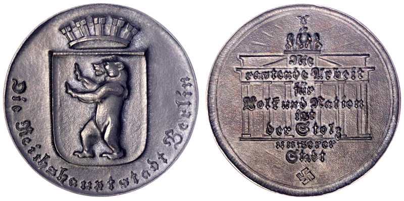 Medaillen
Drittes Reich
Grosse geschwärzte Bronzegussmedaille o.J. von Max Ess...