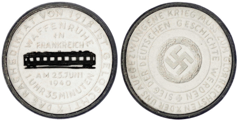 Medaillen
Drittes Reich
Porzellanmedaille Waffenruhe in Frankreich 1940, weiß,...
