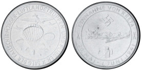 Medaillen
Drittes Reich
Porzellanmedaille Einnahme von Kreta 1941, weiß. 49 mm. prägefrisch. Scheuch 1874n.