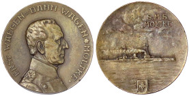 Medaillen
Erster Weltkrieg
Bronzemedaille o.J. (1915) von Kühl, auf S.M.S. Moltke. 33 mm. vorzüglich. Zetzmann 4064 (Ag).