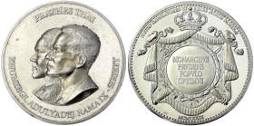 Medaillen
Zusammenstellungen und Lots
9 Silbermedaillen der Serie "Monarchus Prudens" 1979 mit Portraits aktuell amtierender Monarchen der Zeit von ...