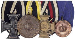 Orden und Ehrenzeichen
Deutschland
Deutsche Länder, bis 1918
Vierer-Ordenspange: EK II 1914, Sachsen-Meiningen KV-Medaille, Ehrenkr. f. Fr., Landwe...