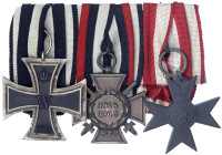 Orden und Ehrenzeichen
Deutschland
Deutsche Länder, bis 1918
Dreier-Ordenspange: EK II 1914, Ehrenkr. f. Fr., Kreuz für Kriegshilfsdienst. sehr sch...