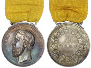 Orden und Ehrenzeichen
Deutschland
Deutsche Länder, bis 1918
Baden: Silberne Verdienstmedaille am Band. Verliehen 1868-1881. 41 mm; 36,10 g. (inkl....