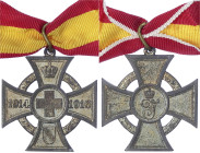Orden und Ehrenzeichen
Deutschland
Deutsche Länder, bis 1918
Kreuz für freiwillige Kriegshilfe 1914/1916 am Band. vorzüglich, versilbert. OEK 300....