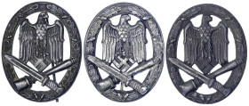 Orden und Ehrenzeichen
Deutschland
Drittes Reich, 1933-1945
3 X Allgemeines Sturmabzeichen: Zink massiv (2x) und Zink Hohlprägung. sehr schön, Nade...