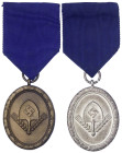 Orden und Ehrenzeichen
Deutschland
Drittes Reich, 1933-1945
Dienstauszeichnungen Reichsarbeitsdienst (RAD) für Männer, 3. und 4. Stufe. Jeweils am ...