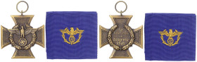Orden und Ehrenzeichen
Deutschland
Drittes Reich, 1933-1945
Zollgrenzschutz-Ehrenzeichen am Band. vorzüglich. Niemann 6.02.25.