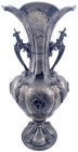 Varia
Silber
Zweihenklige Vase, Silber 800/1000. Hersteller Otto Arthur, Köln. Höhe 38 cm; 1117,19 g