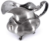 Varia
Silber
Milchkännchen Silber 800/1000, nach 1886. Innenvergoldung. Höhe 11 cm; 340,07 g
