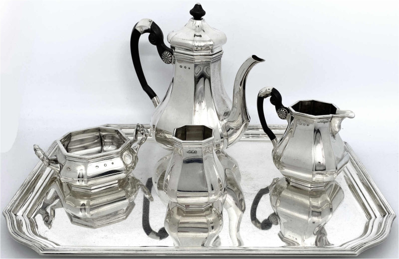 Varia
Silber
Niederlande
Kaffeeservice, bestehend aus Tablett (datiert 1940),...