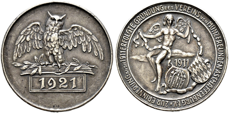 Aschaffenburg, Stadt. 
Mattierte Silbermedaille 1921 unsigniert, auf das 10-jäh...