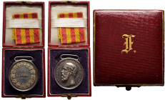 Baden-Durlach. Friedrich I. 1852-1907 
Silberne Rettungsmedaille o.J. (verliehen 1882-1908) von Christian Schnitzspahn (unsigniert). Kopf nach links ...
