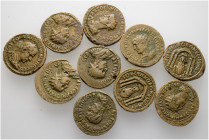 10 Stücke: MESOPOTAMIA. Bronzemünzen (AE-26 mm) von Philipp I.und Philipp II. als römische Provinzialprägungen um 245 -Nisibis-. Belorbeerte Büste nac...