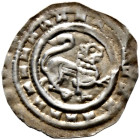 Biberach, königliche Münzstätte. 
Brakteat 1180-1190. Nach rechts schreitender Löwe, der die rechte Vorderpranke erhoben hat. Zwischen zwei gekerbten...