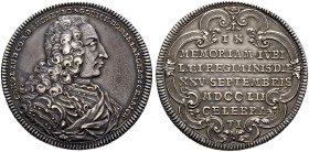 Hohenlohe-Neuenstein'sche Hauptlinie. Nach der Landesteilung von 1708. Neuenstein-Weikersheim. Karl Ludwig 1702-1756 
Taler­förmige Medaille 1752 -Nü...